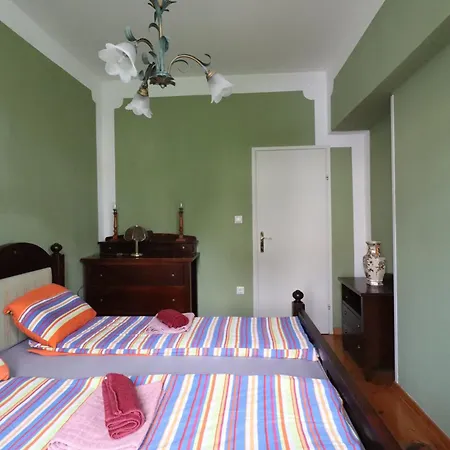 Frketic With Roof Terrace And Panoramic Sea View Apartman *